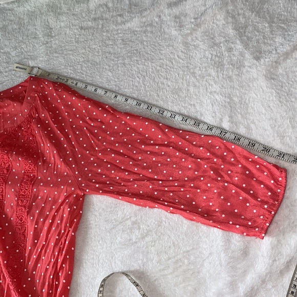 Liz Claiborne petite tunic top - Picture 7 of 9